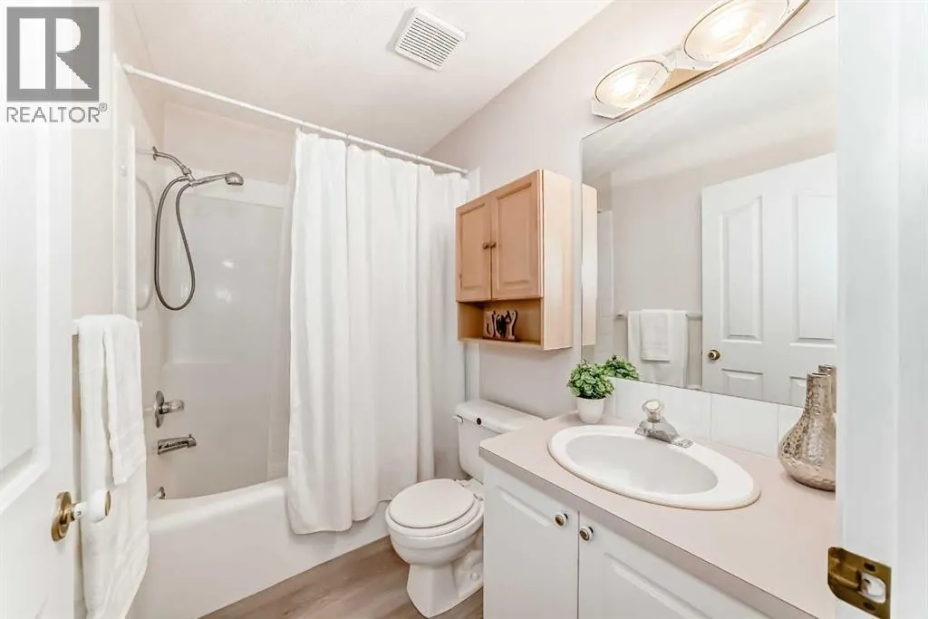 139 Bridlewood Circle SW