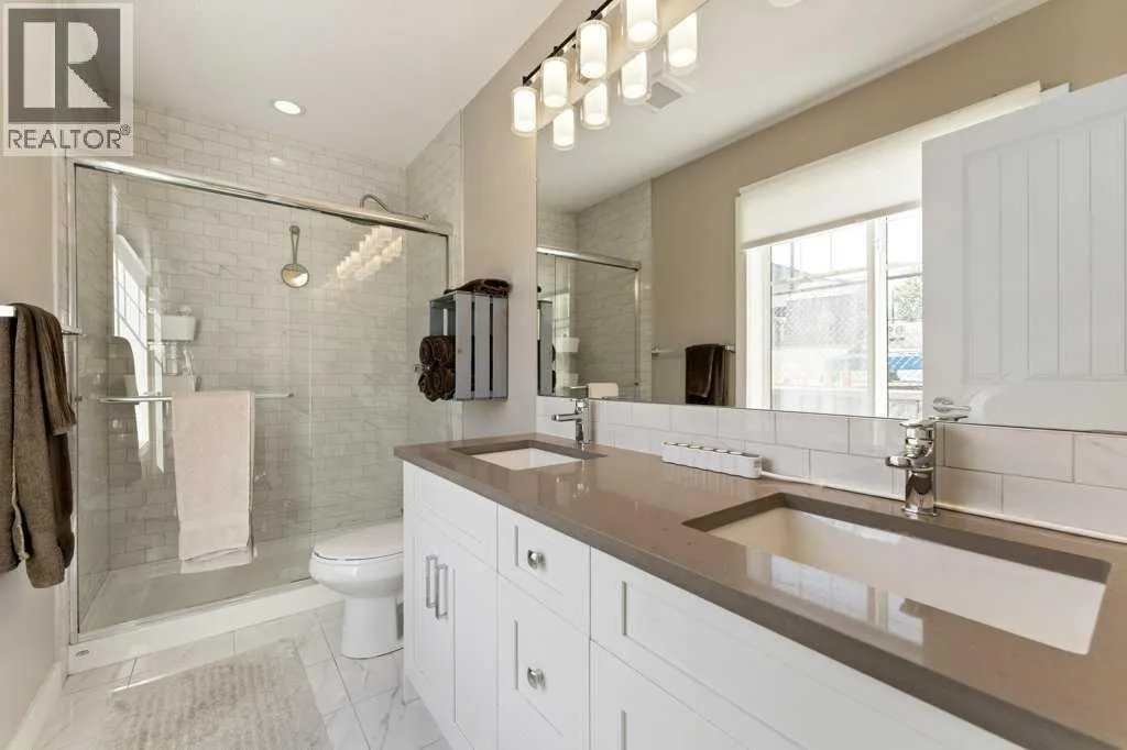 104, 110 Auburn Meadows View SE