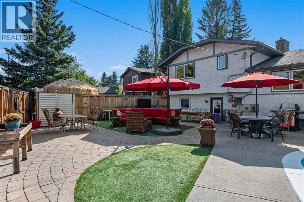 206 Lake Fraser Place SE