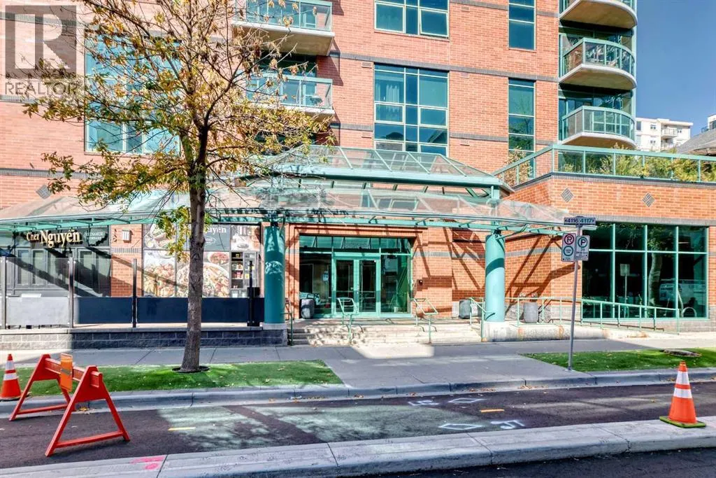 1907, 836 15 Avenue SW
