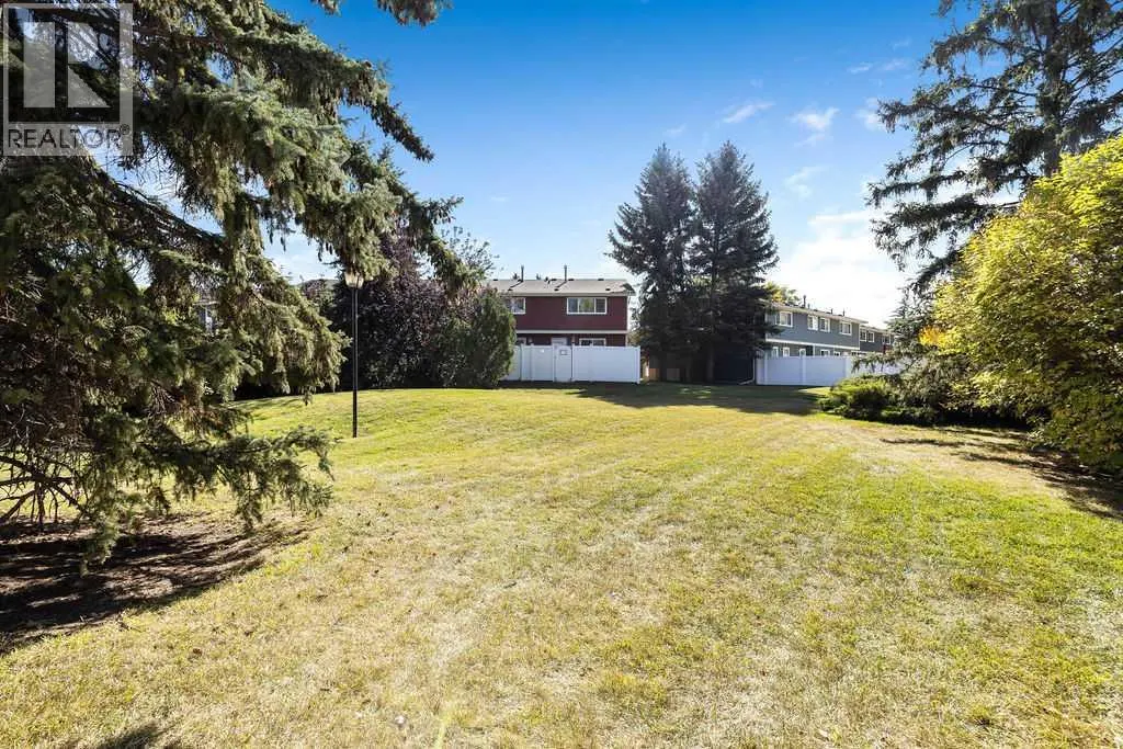 6 Queen Anne Close SE