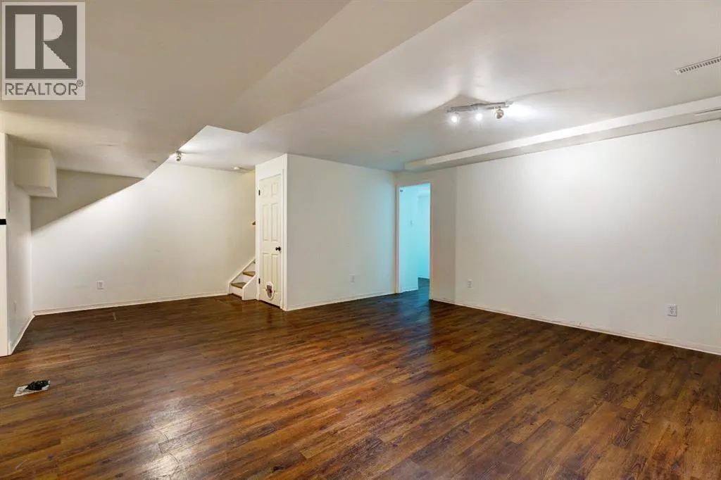 105, 200 Three Sisters Drive