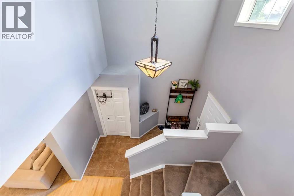 182 Tuscany Ravine Road NW