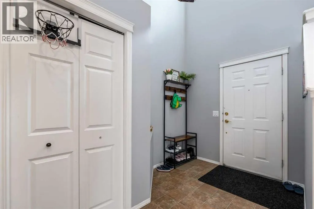 182 Tuscany Ravine Road NW