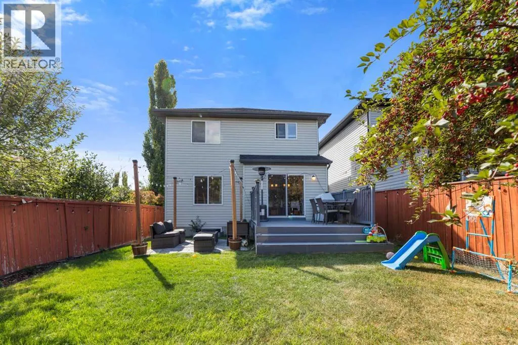 182 Tuscany Ravine Road NW