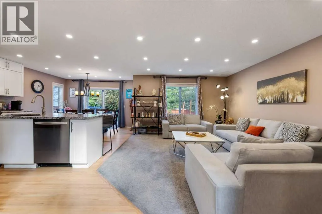 182 Tuscany Ravine Road NW