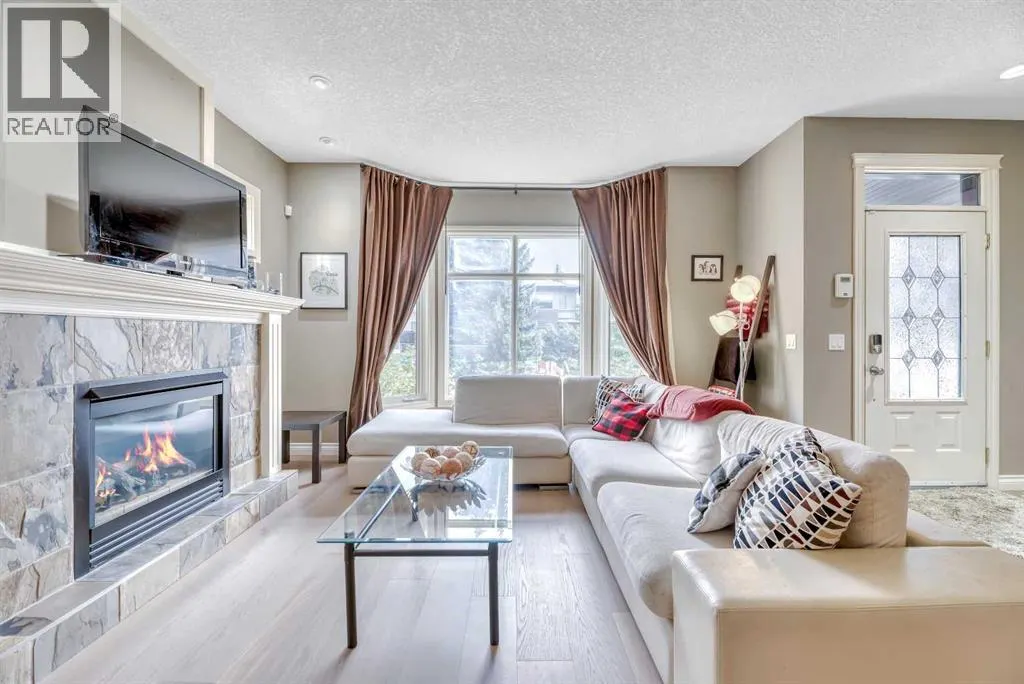 2605 30 Street SW
