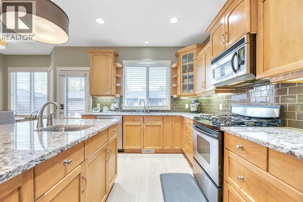2605 30 Street SW