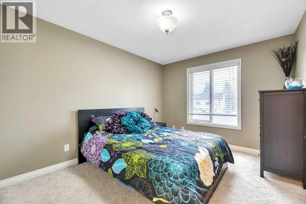 2605 30 Street SW