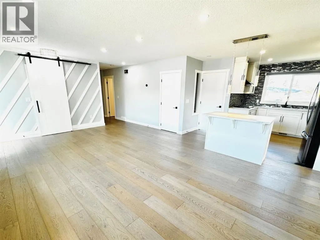 10304 Elbow Drive SW