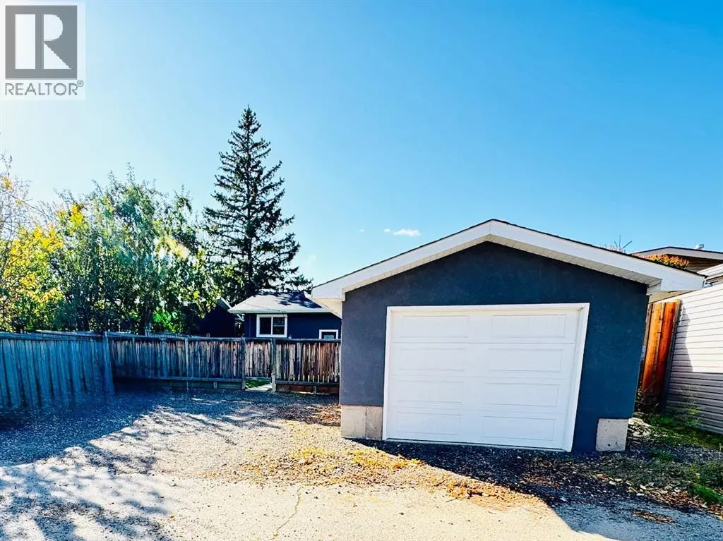 10304 Elbow Drive SW