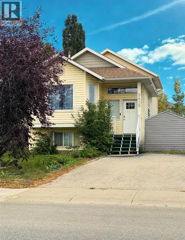 9425 Lakeland Drive