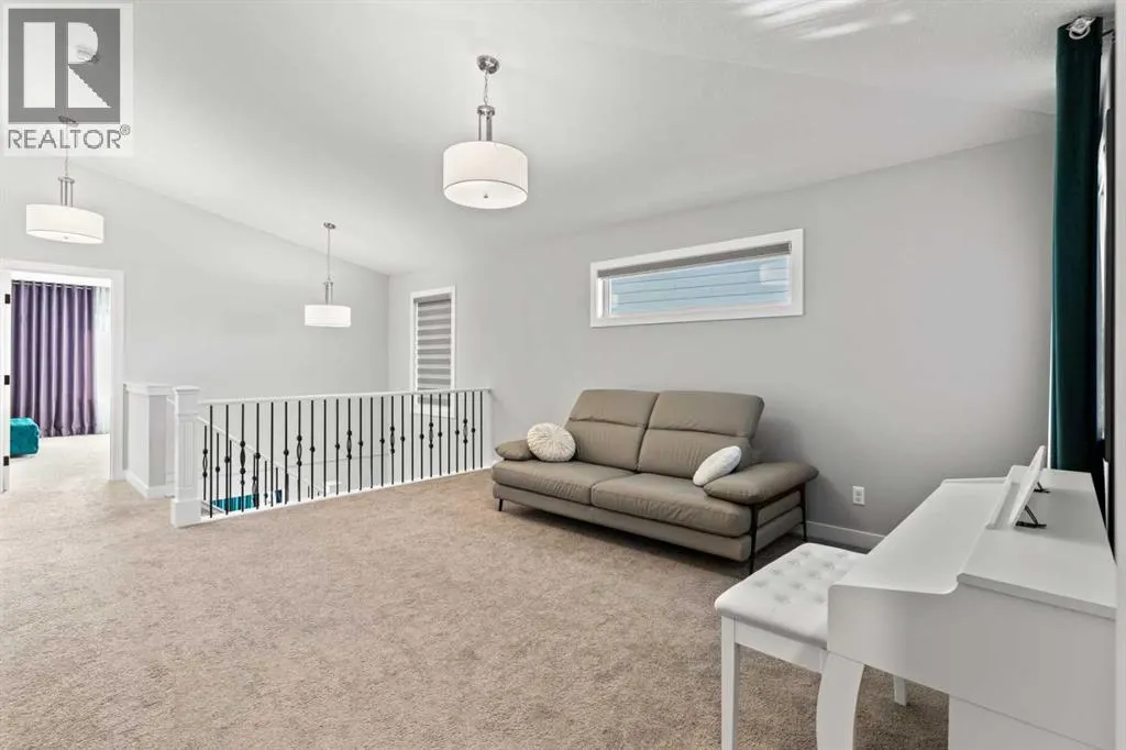 49 Legacy Glen Circle SE