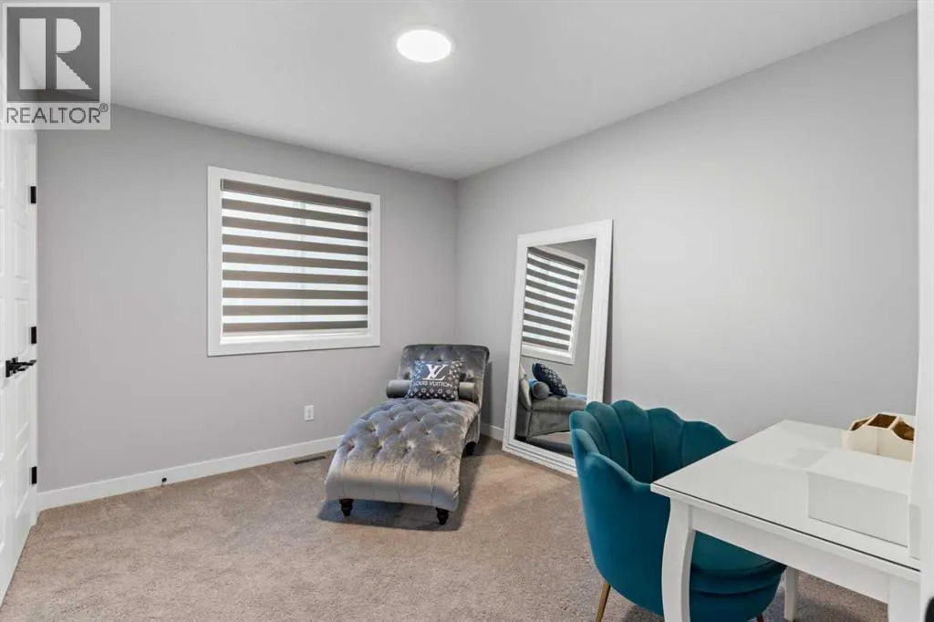 49 Legacy Glen Circle SE