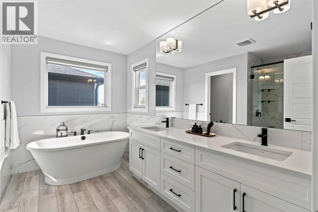 49 Legacy Glen Circle SE