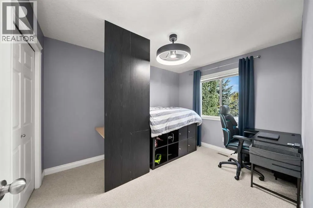 131 Crystalridge Court