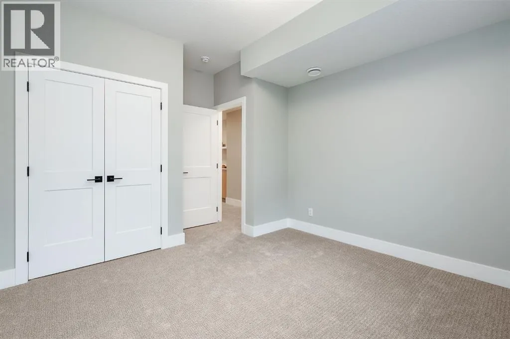 42 Wheatland Avenue SW