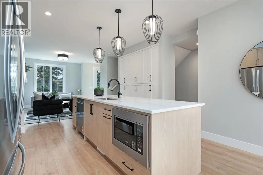 42 Wheatland Avenue SW