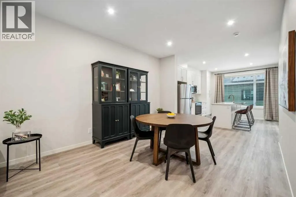 210 Vantage Drive