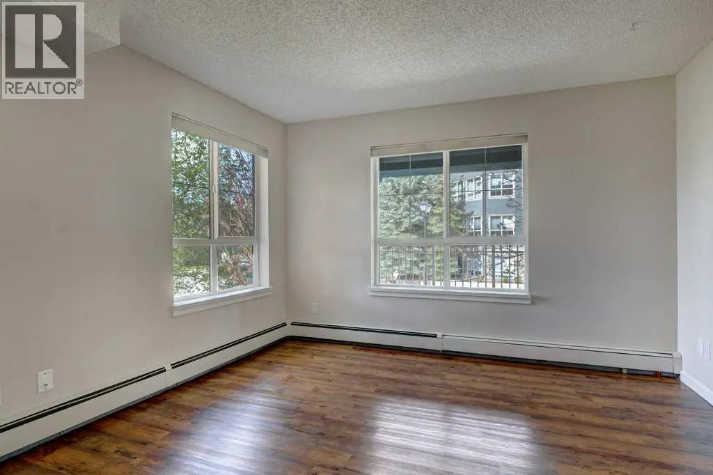 233, 30 Richard Court SW