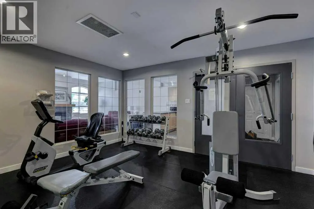 233, 30 Richard Court SW
