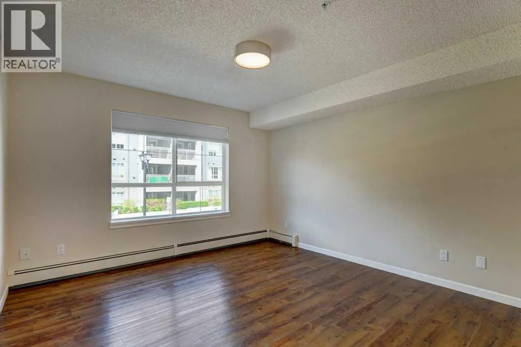 233, 30 Richard Court SW