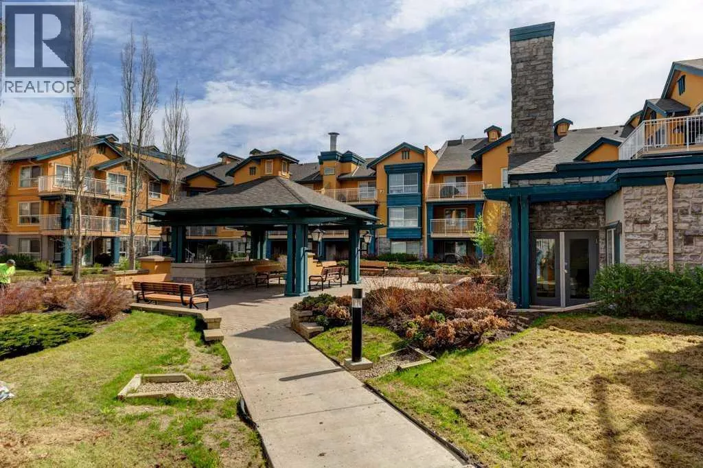 233, 30 Richard Court SW
