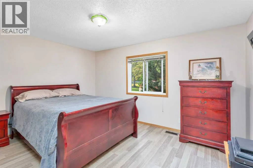 220, 5241 Township Road 325A