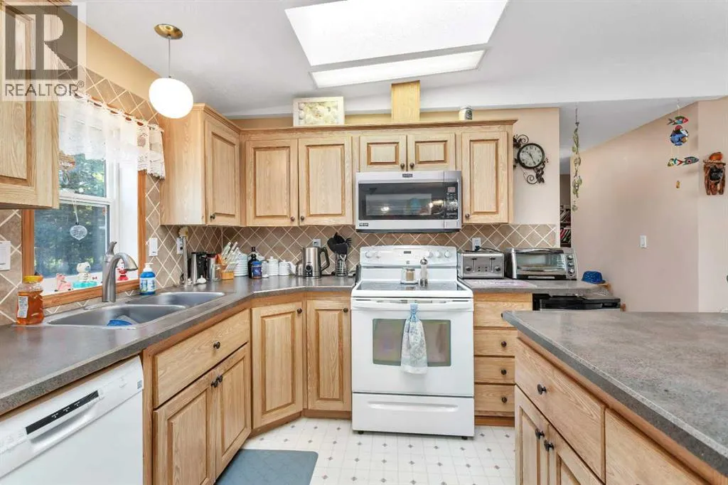 220, 5241 Township Road 325A