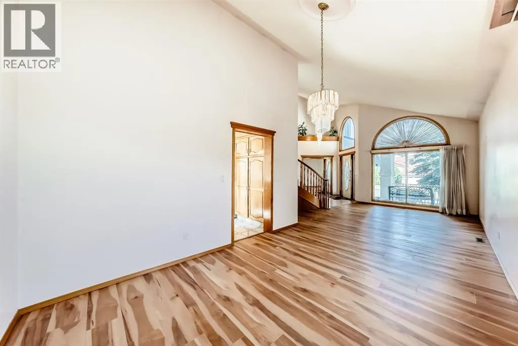 17 Santana Manor NW