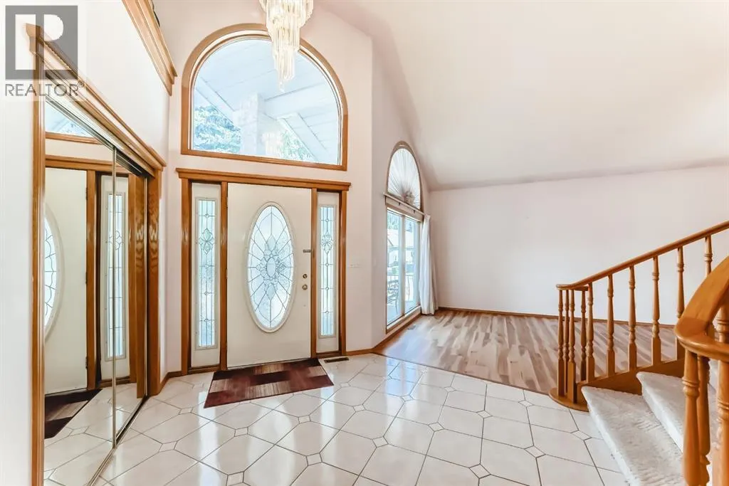 17 Santana Manor NW