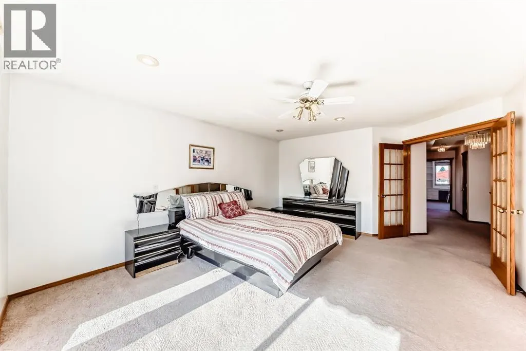 17 Santana Manor NW