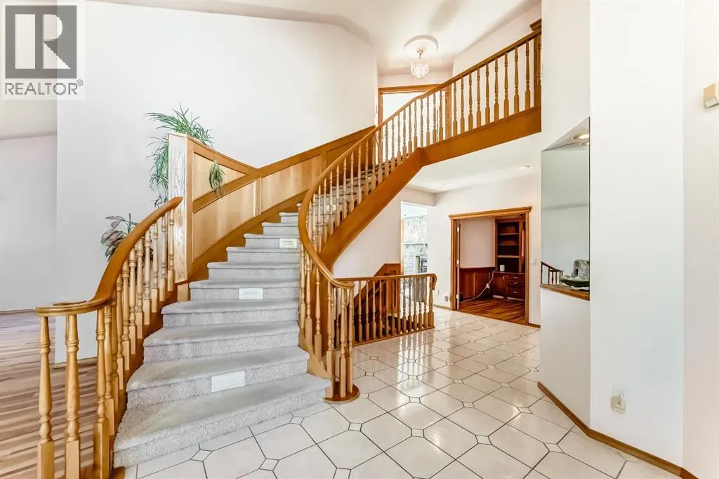 17 Santana Manor NW