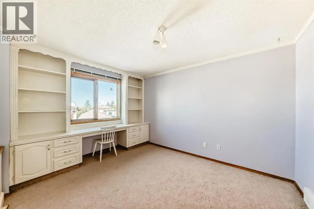 17 Santana Manor NW