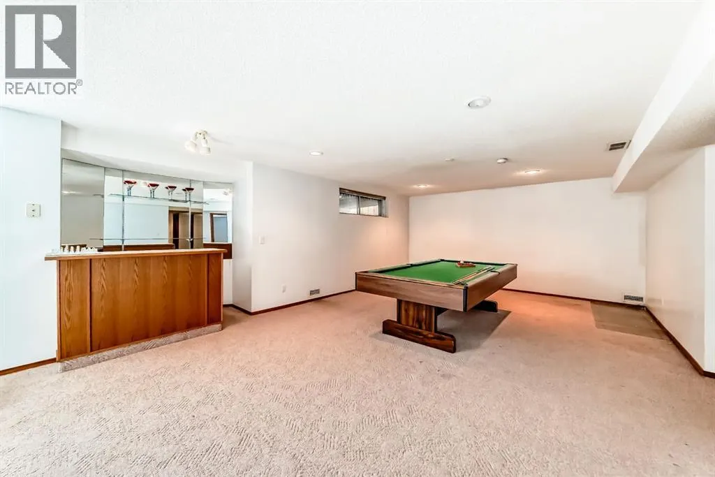 17 Santana Manor NW
