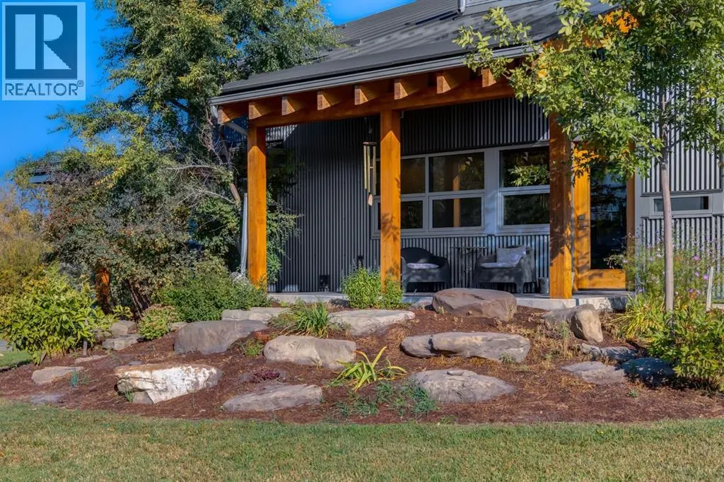 2 Deibert Close SW