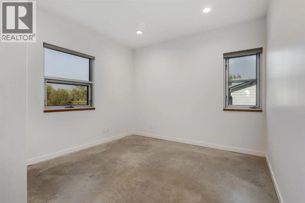 2 Deibert Close SW