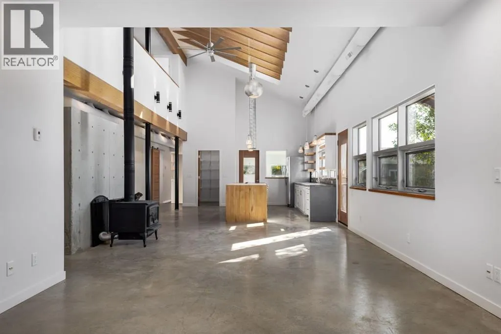2 Deibert Close SW