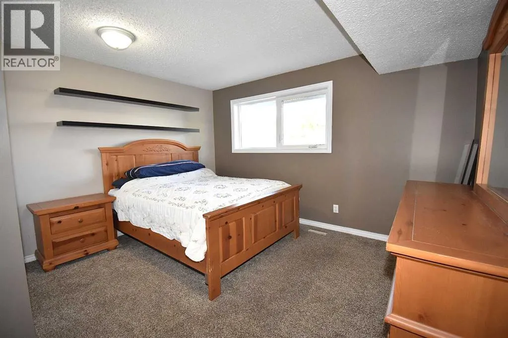 124 Seabolt Crescent