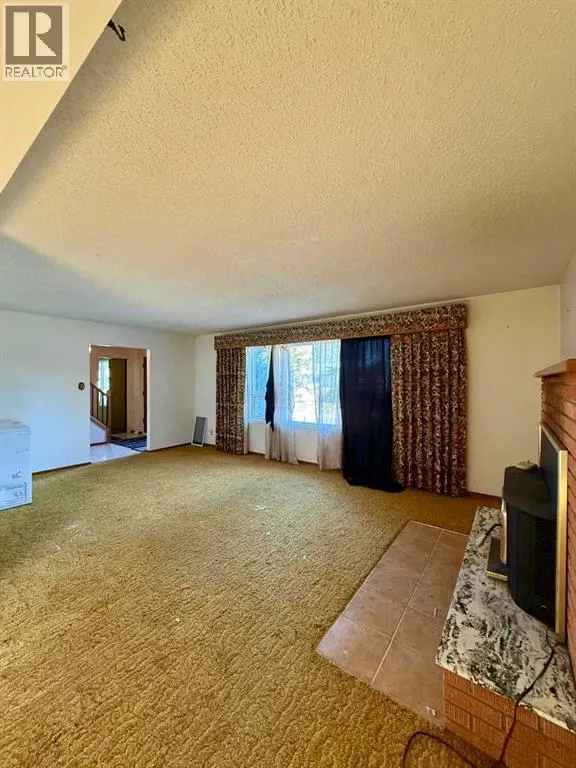 11027 Bradbury Drive SW