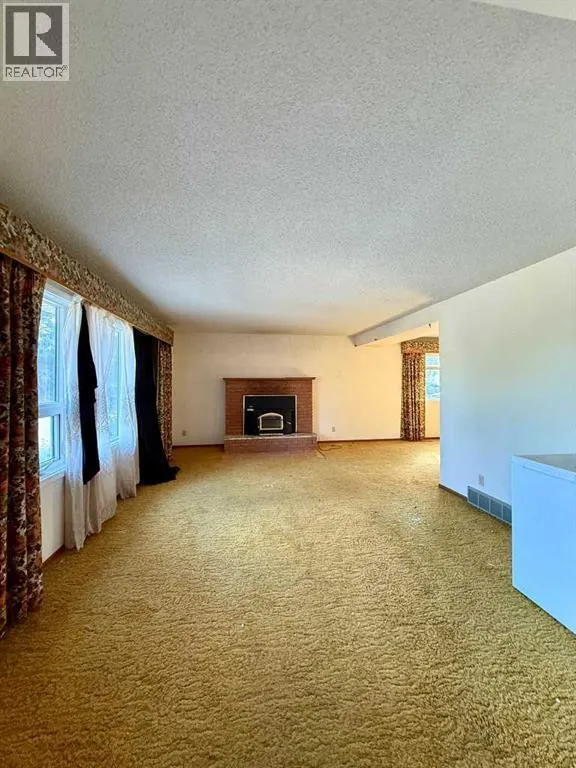 11027 Bradbury Drive SW