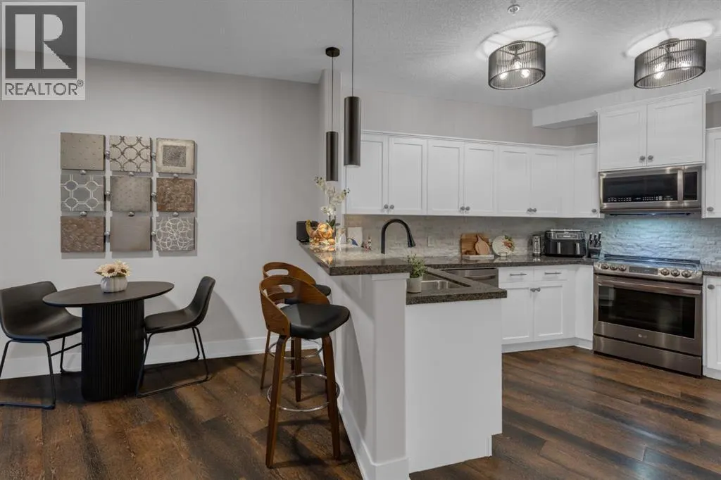 113, 77 George Fox Trail