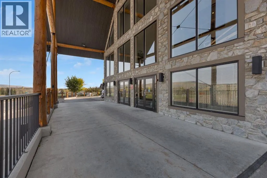 113, 77 George Fox Trail