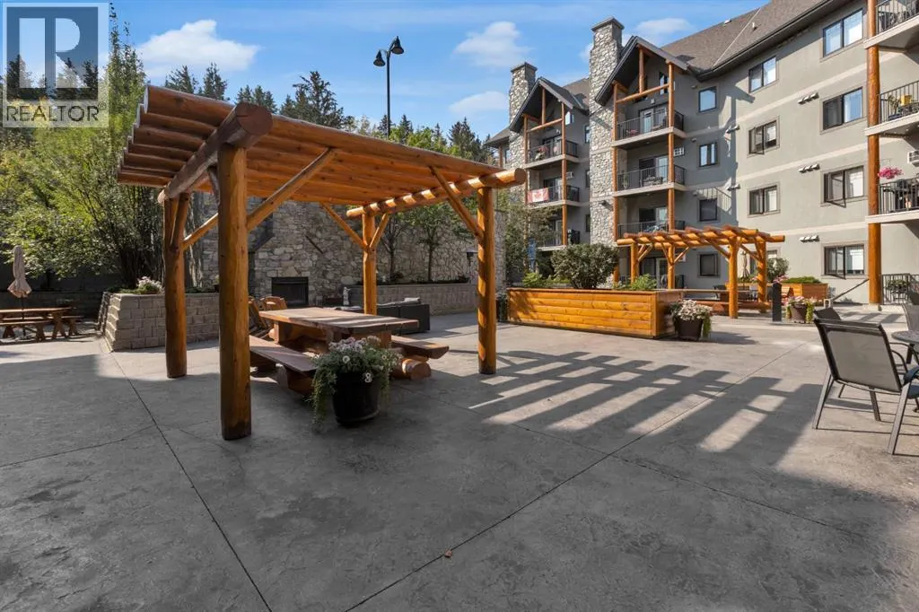 113, 77 George Fox Trail