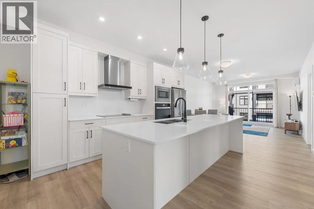 316, 40 Sage Hill Walk NW