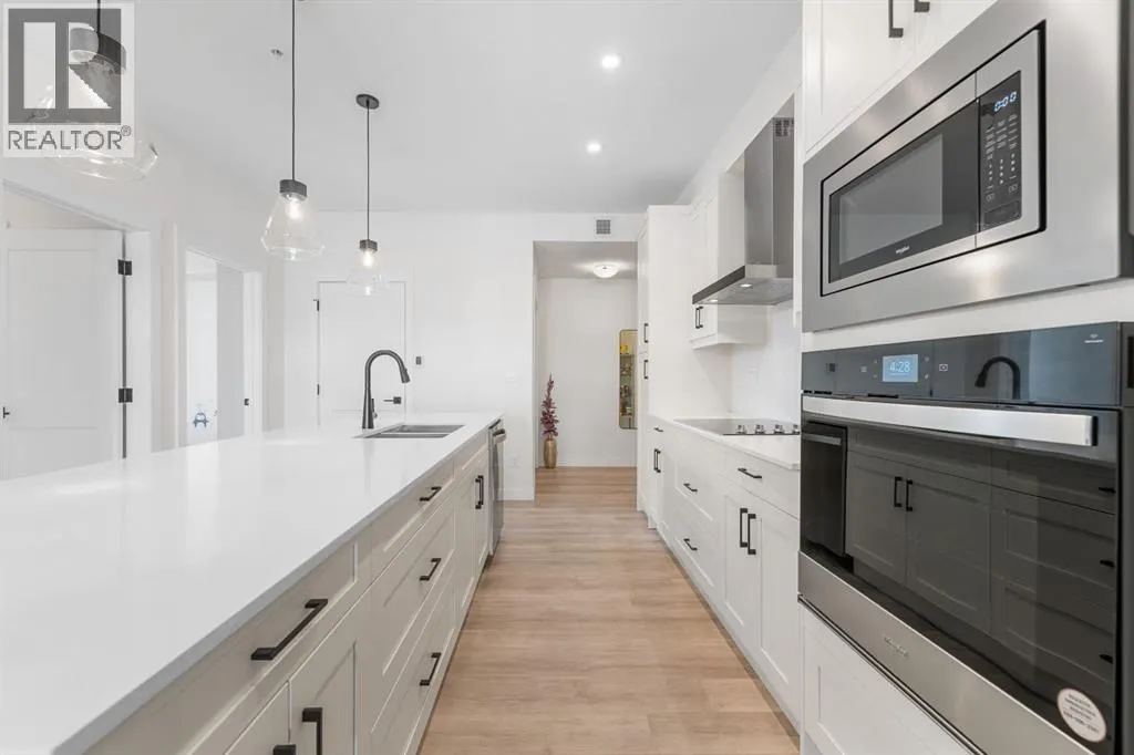 316, 40 Sage Hill Walk NW