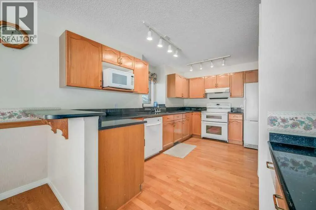 54, 5790 Patina Drive SW