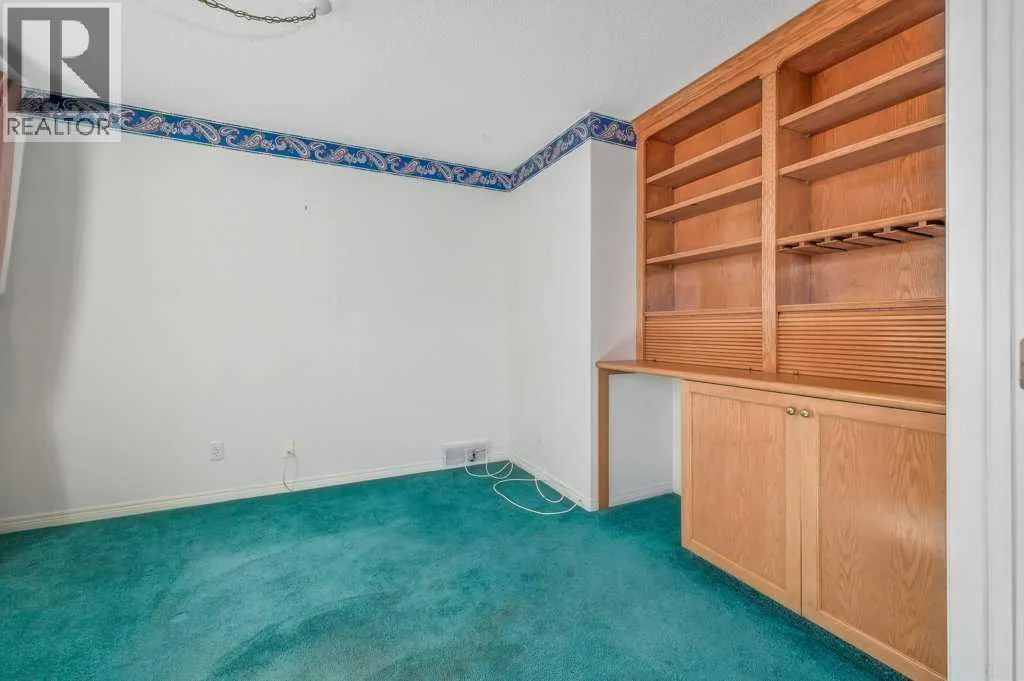 54, 5790 Patina Drive SW