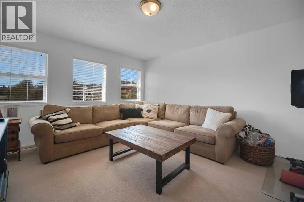 154 Bridlewood Court SW