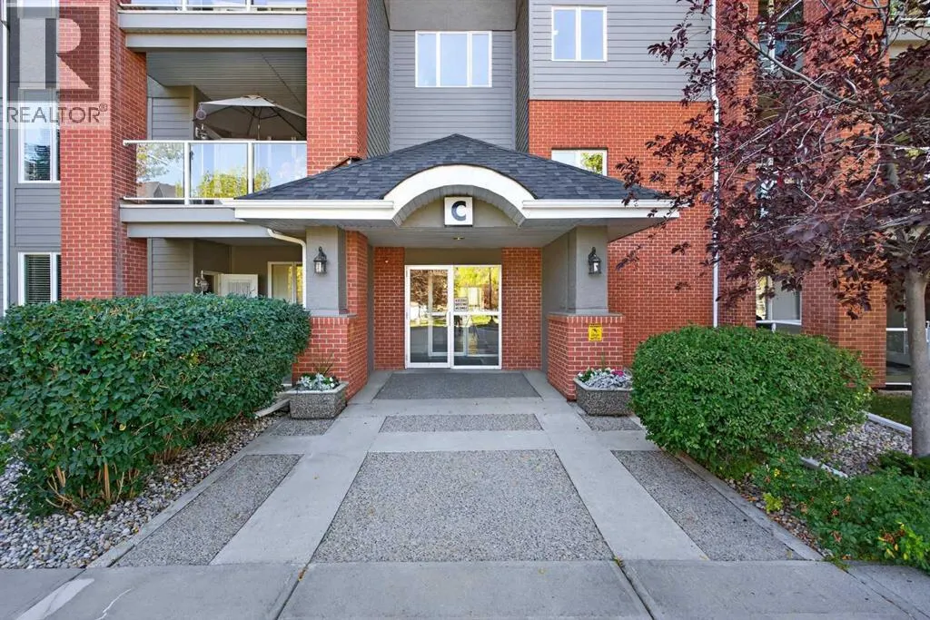 446, 15 Everstone Drive SW